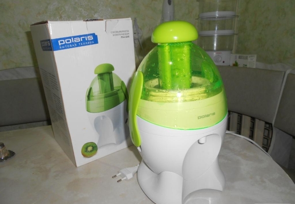 Exprimidor Polaris PEA 0205