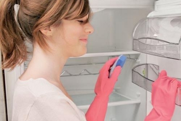  Limpieza del refrigerador