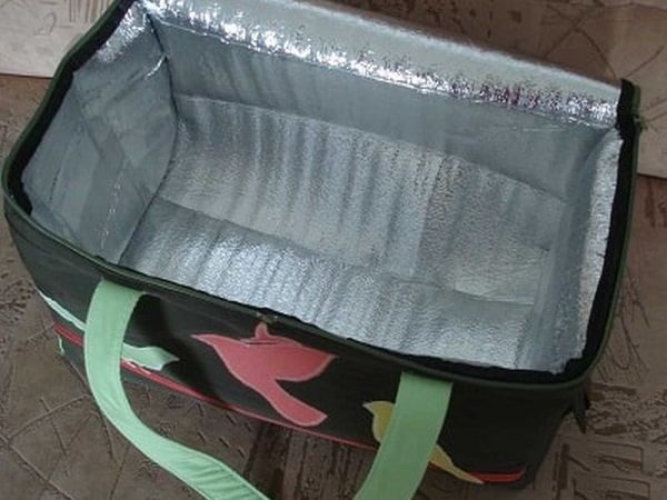  Bolsa de deporte para mini nevera.