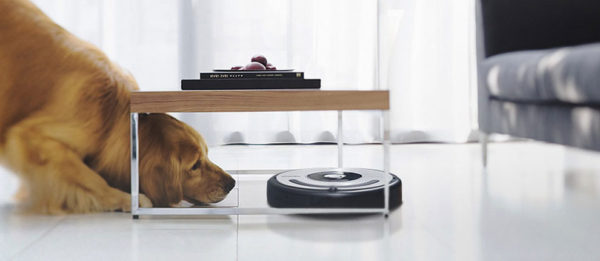  Aspiradora Irobot en el apartamento.
