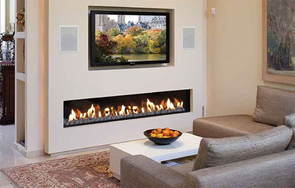  Chimenea eléctrica en un interior.