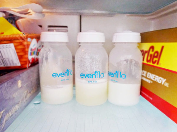  Mezcla de leche en la nevera.