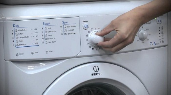  Panel de lavadora indesit