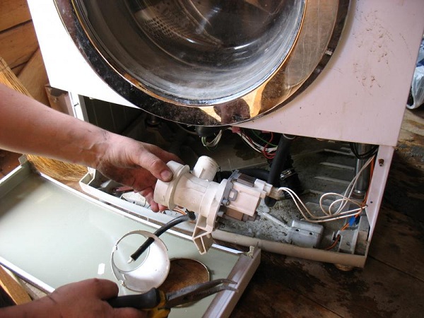  Bomba de reparacion