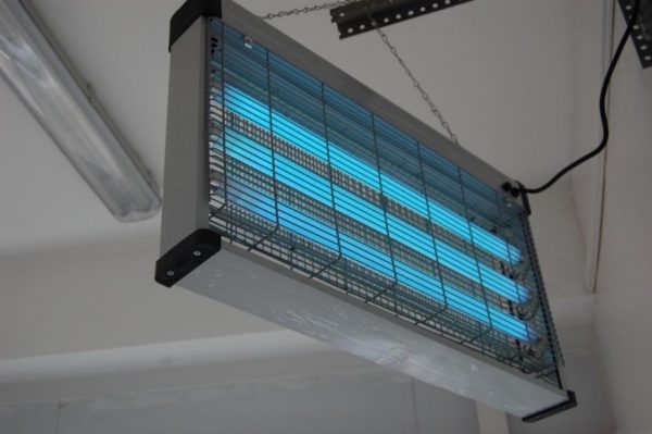  Esterilizador de aire UV