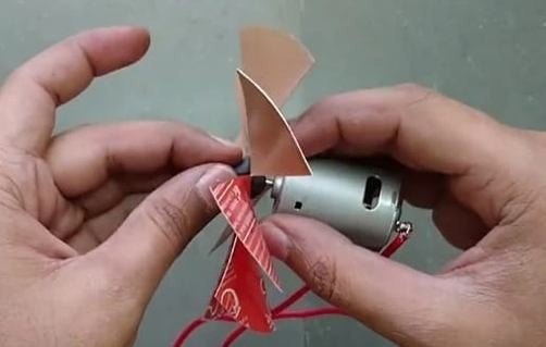  La conexión del impulsor y el motor.