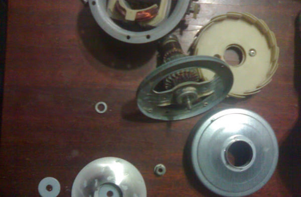  Aspirador motor desmontado