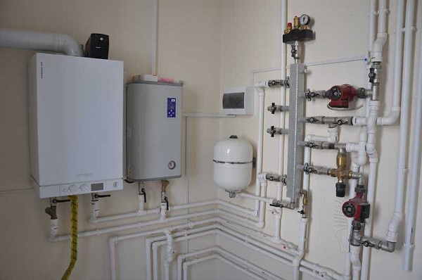 Instalación de calderas eléctricas.