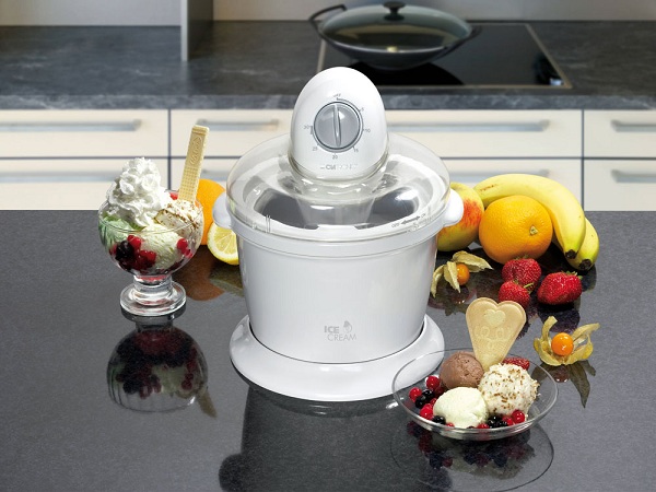  Heladera con frutas