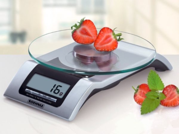  Modelo electrónico de básculas de cocina.