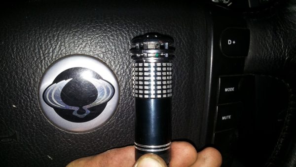  Ionizador en el carro