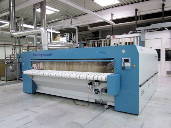  Prensa de planchado industrial
