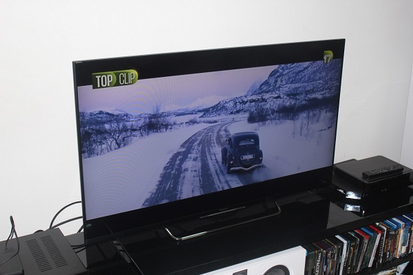 KDL-50W805B