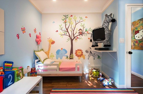  Instalación de TV en la habitación infantil.