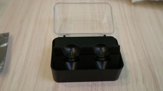  Cargador de auriculares
