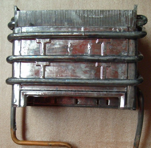 Radiador