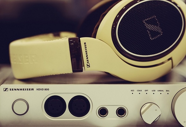  Auriculares de arriba
