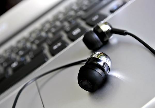  Auriculares