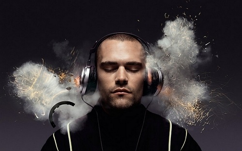  Sonido fuerte en auriculares elevados