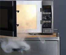  ¿Por qué el microondas no se enciende?