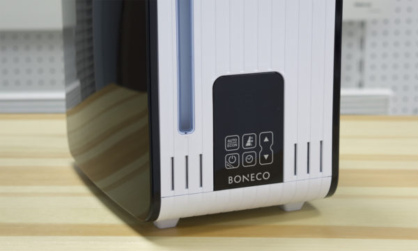 Humidificador de vapor con higrostato.