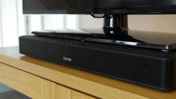  Barra de sonido conectada al televisor