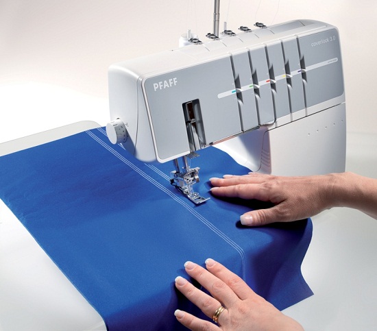 PFAFF Coverlock
