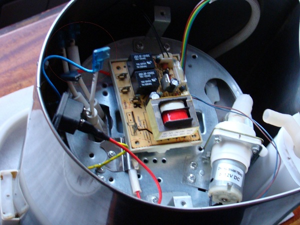  Termopot dentro