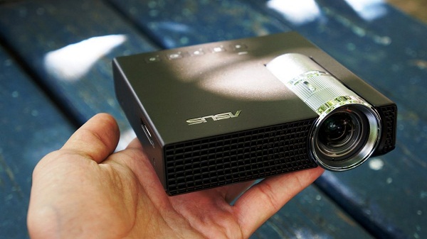 Mini proyector