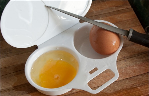  Capacidad especial para huevos.