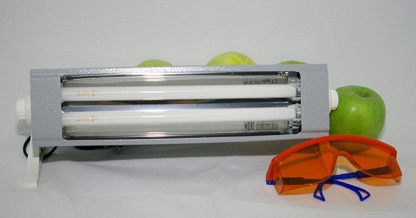  Lámpara de cuarzo UV y gafas