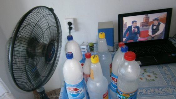  Botellas de hielo y ventilador