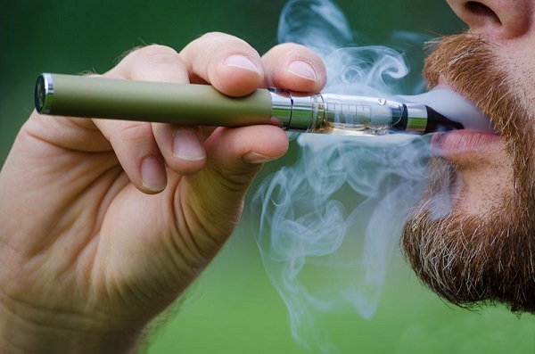  Hábito de fumar cigarrillo electrónico