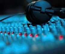  Consola mezcladora