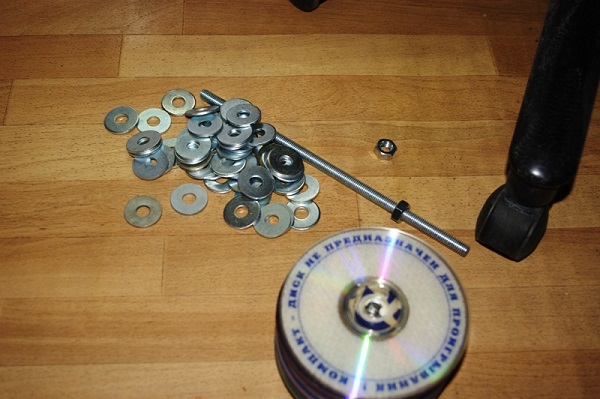  CDs y tachas