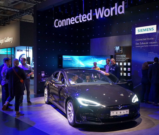  Macchina Tesla