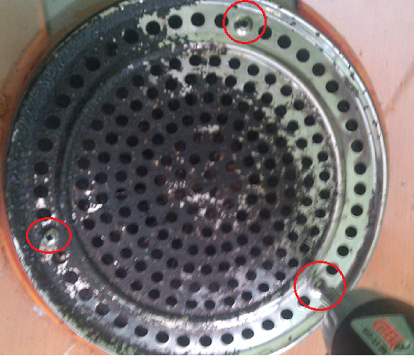  Desatornillar tornillos