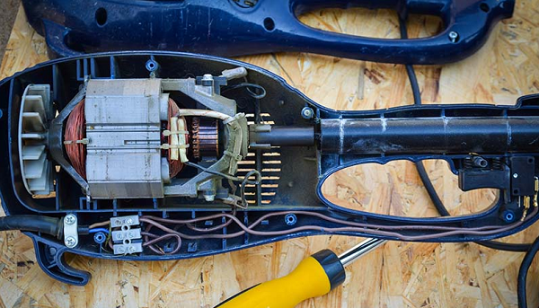  Recortadora eléctrica