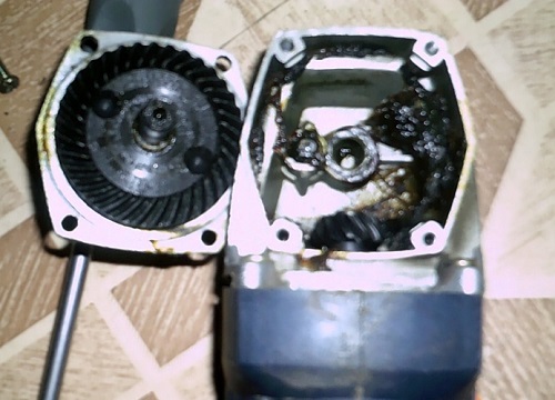  La ubicación del lubricante en la caja de cambios.
