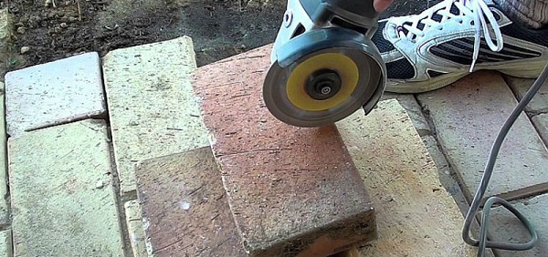  Amoladora de corte de ladrillo