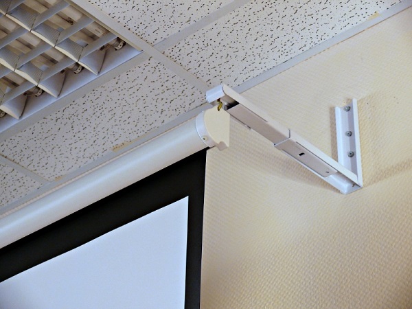  Soporte de pared para pantalla