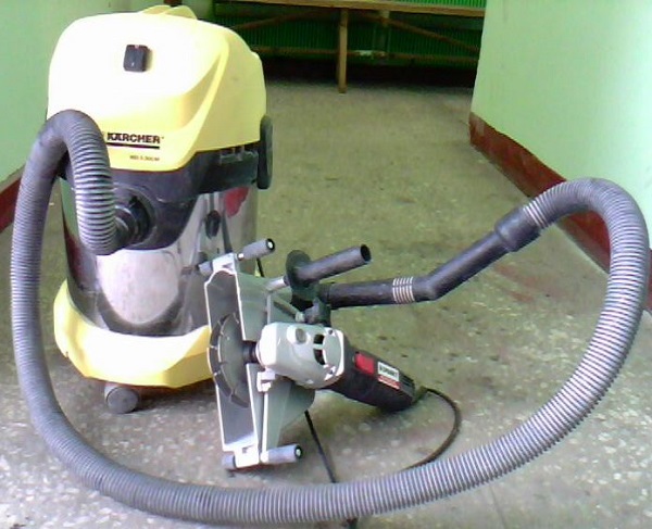  Perseguidor de pared con aspiradora