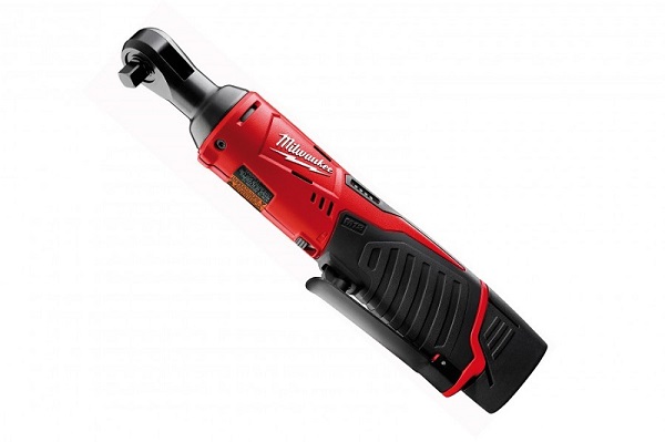  Llave inglesa