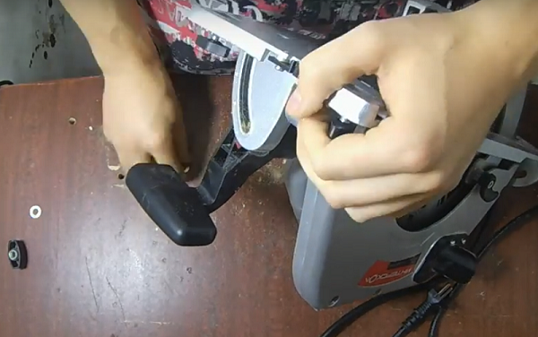  Tornillos de ajuste