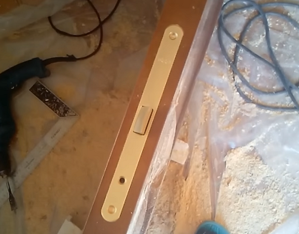  Cerradura de puerta