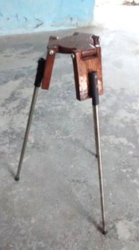  Trípode