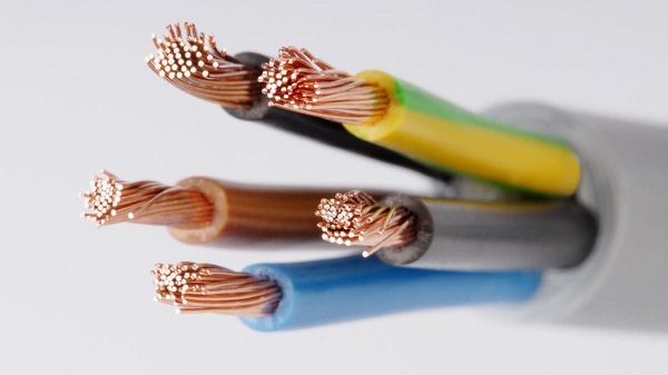  Cable de alimentación