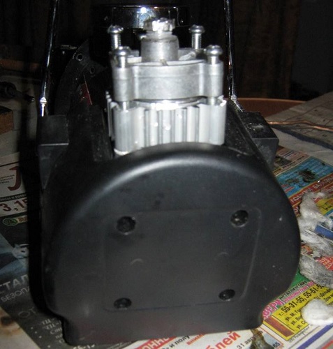  Desatornillar tornillos