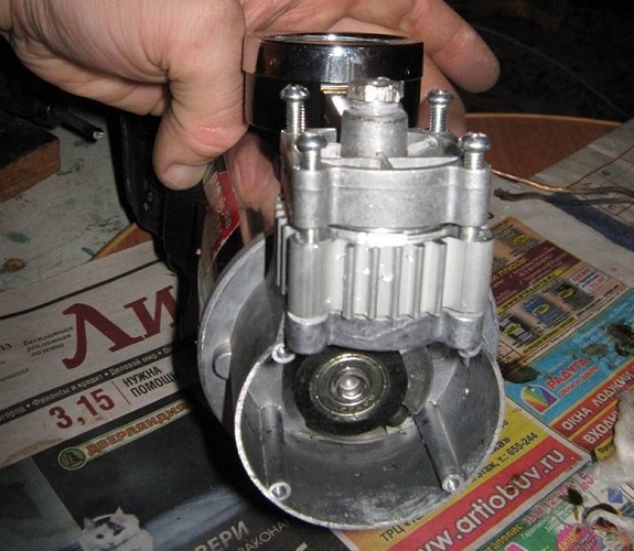  Tornillos