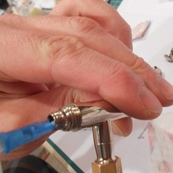  Cómo construir un aerógrafo para pintar.